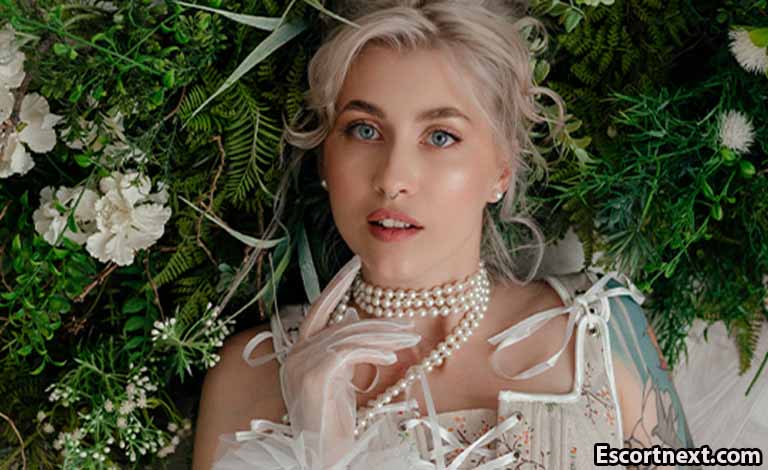 Hairy Cam Girls: Why Real Is Better Than Perfect Today escortnext