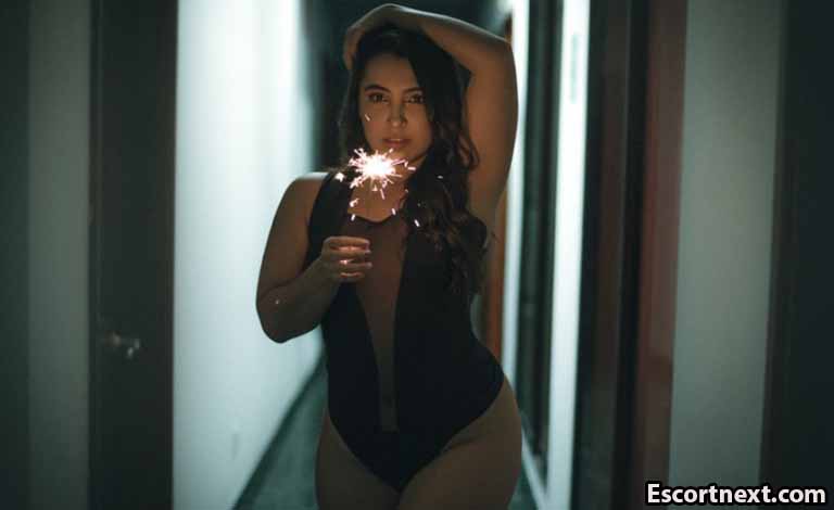 Why She Wants An Adult Nightly Date After A Long Dental Shift escortnext